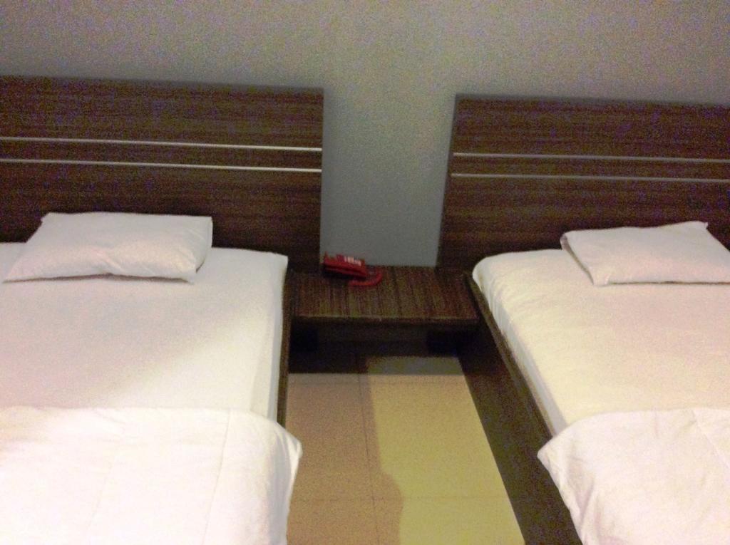Hotel Diamond Makasar Pokoj fotografie